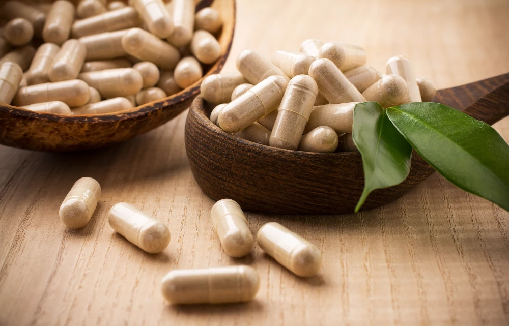 In Kapseln: CaAKG, Halruronsäure. Neues Supplement: Trigonellin gemischt mit Chlorella.